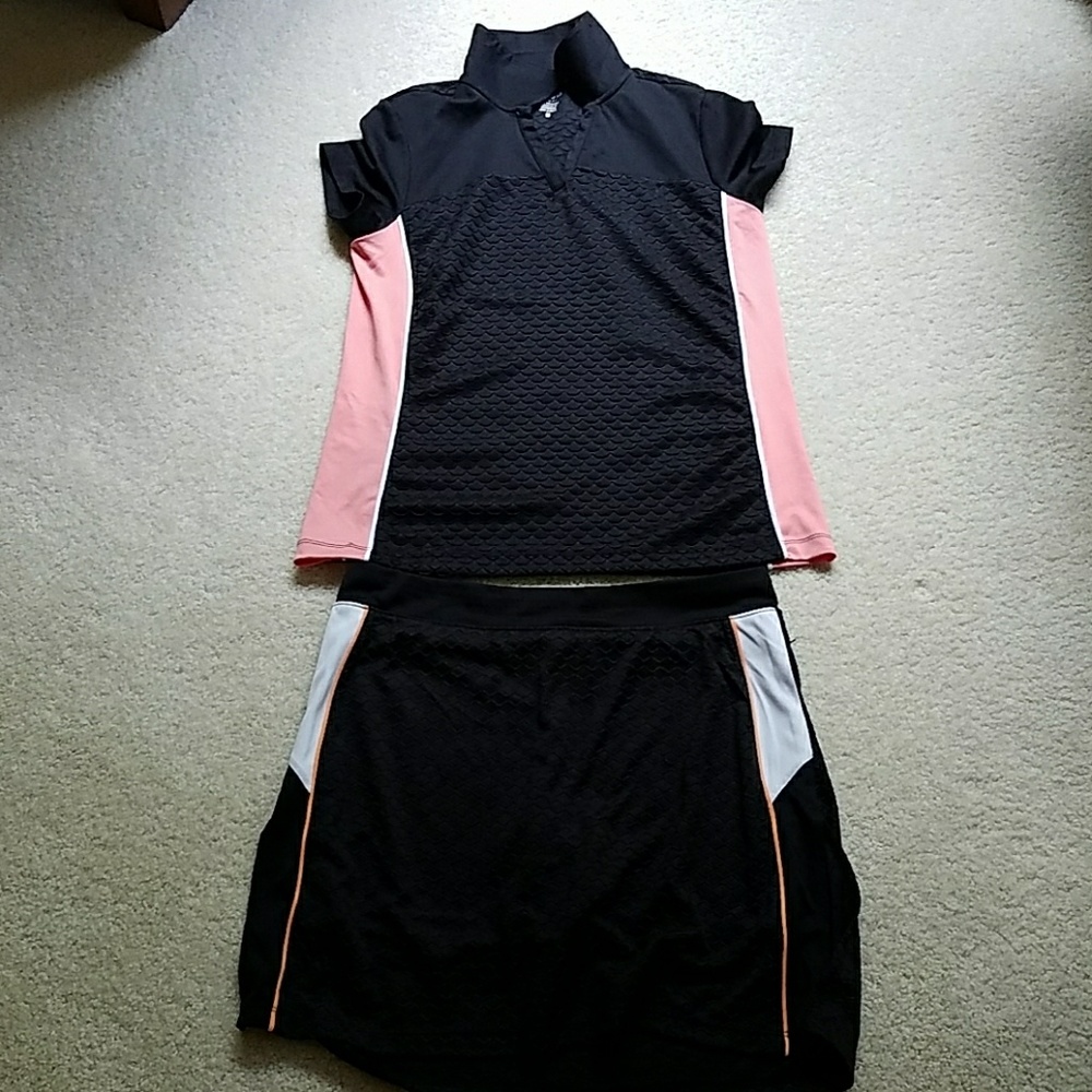 IZOD Women Golf apparel
